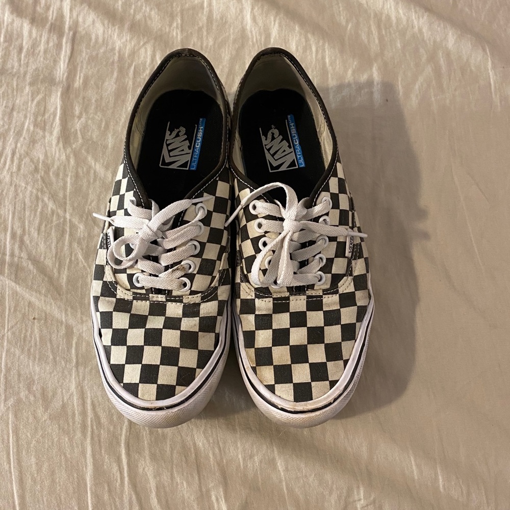Vans checkered authentics